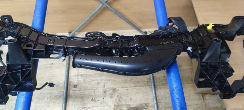 Панель (телевизор) Ford Kuga 2 — изображение 3