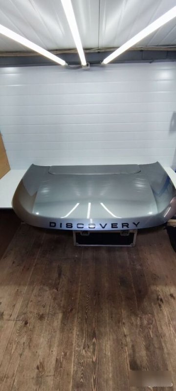 Капот Land Rover Discovery sport